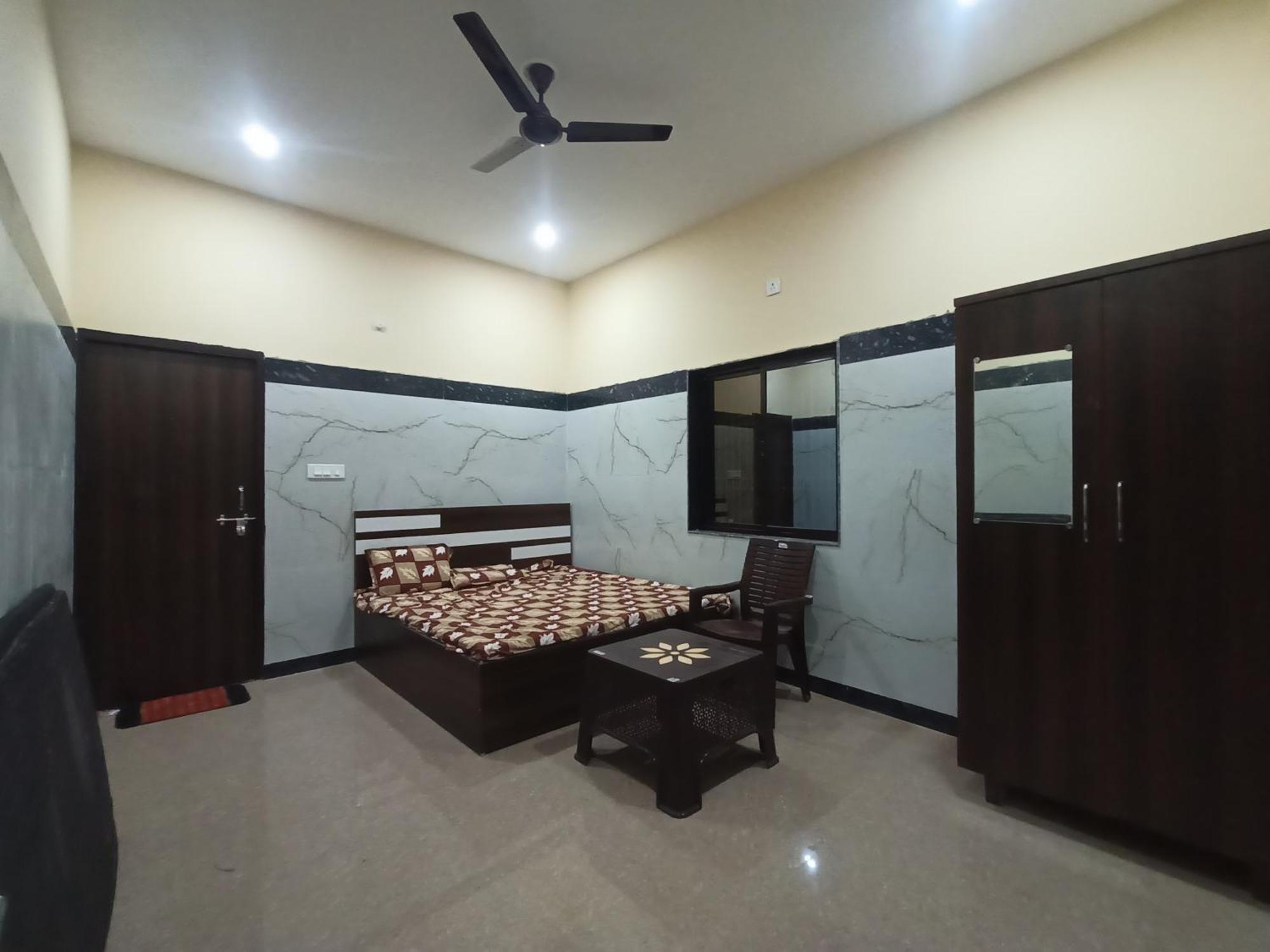 Hotel Shri Janki Vatika Vrindāvan Exterior foto